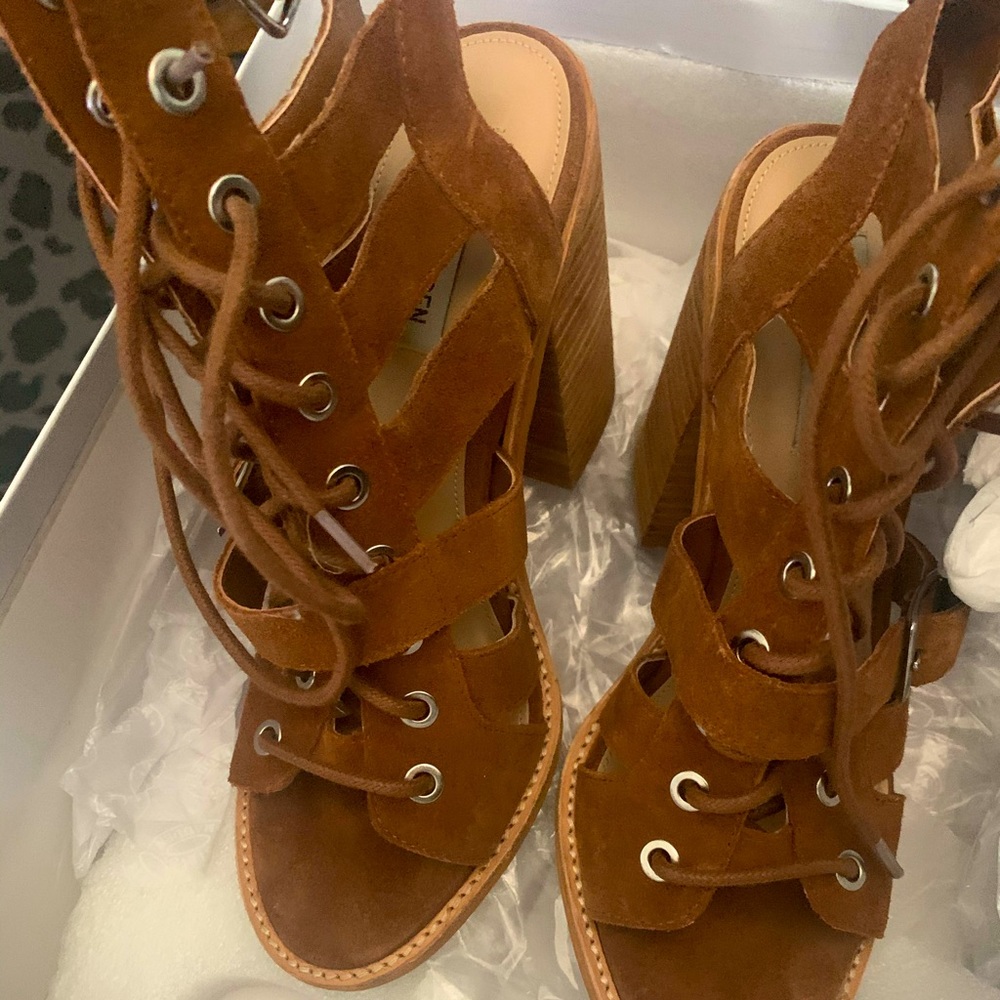 Steve Madden gladiator sandals block heel sz 7